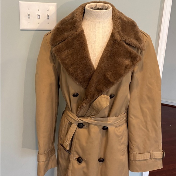 JC Penny Vintage men’s shop faux fur lined collar trench coat jacket size 38 - Picture 2 of 9